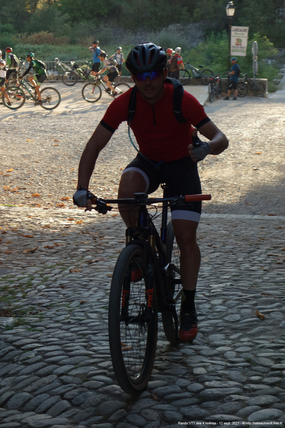 20210912_4rivb080