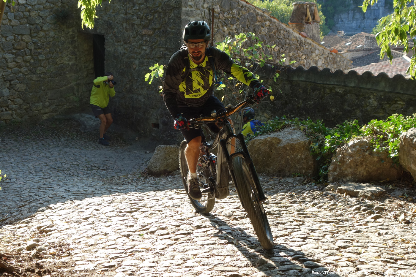 20210912_4rivb162
