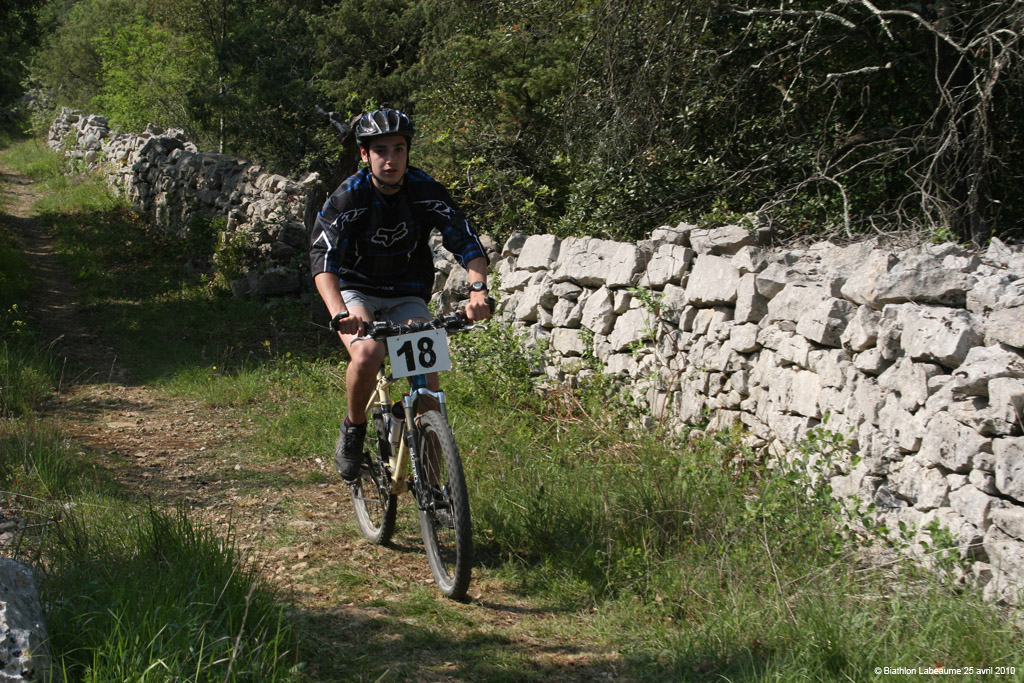 20100425f_330