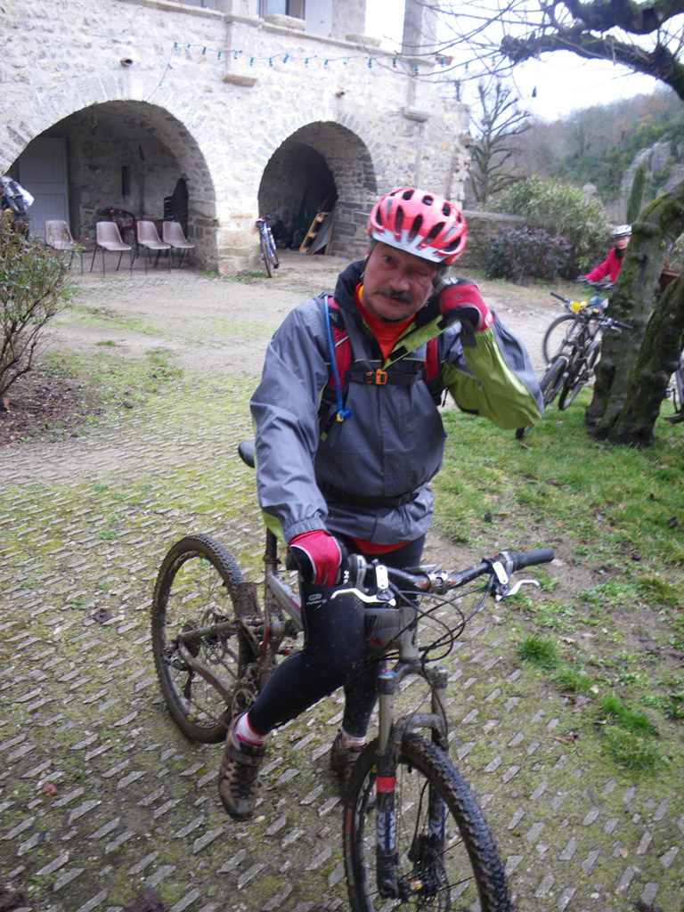 20100228_085