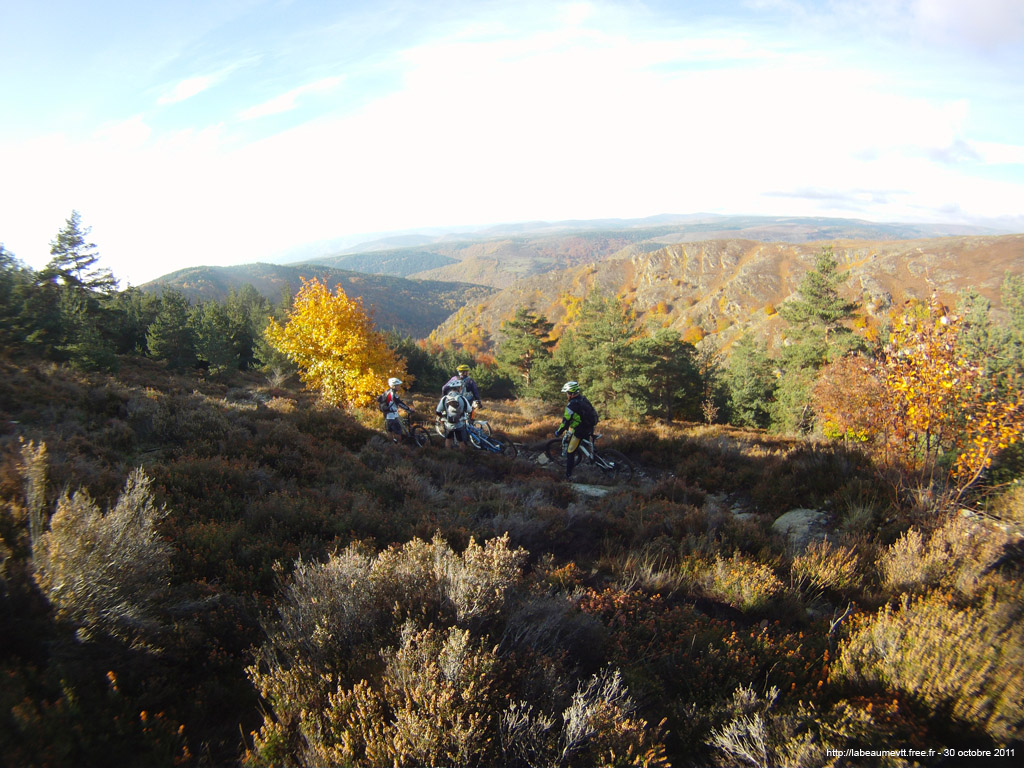 20111030_063