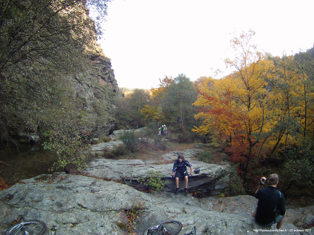20111030_087