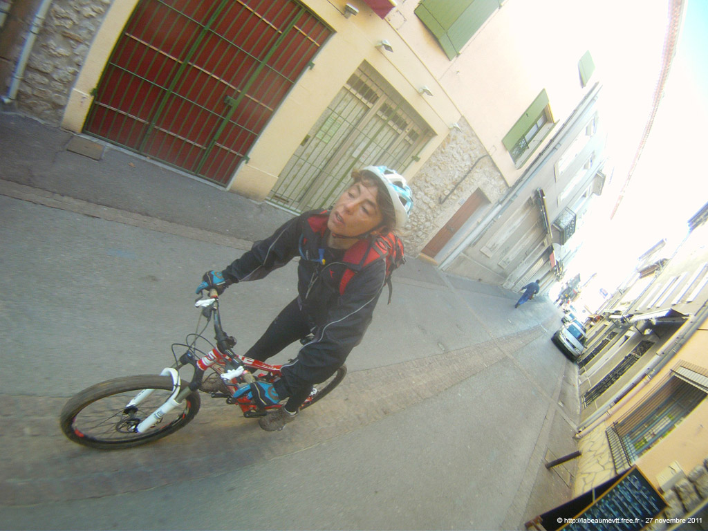 20111127_049
