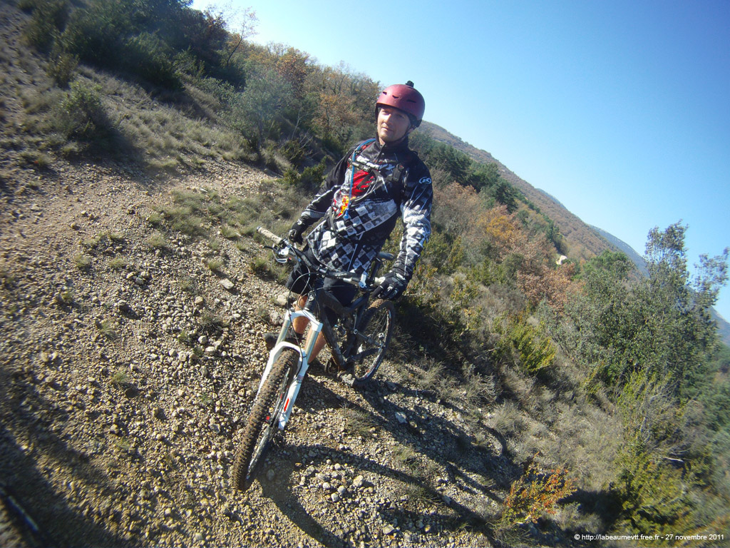 20111127_094