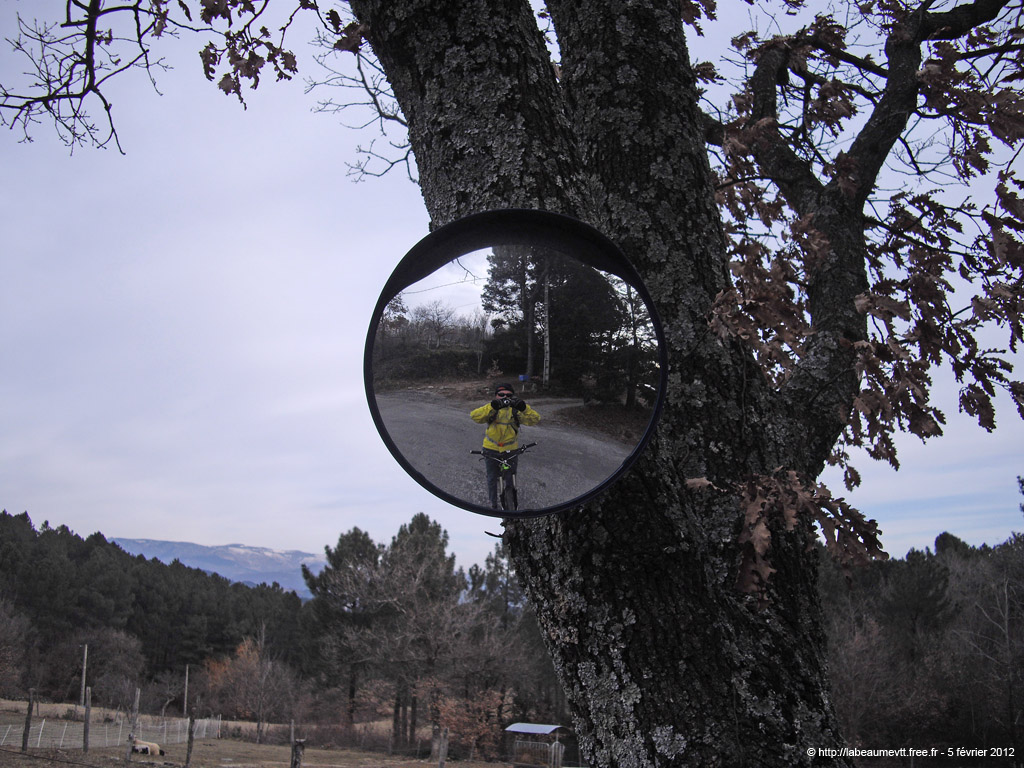 20120205_100