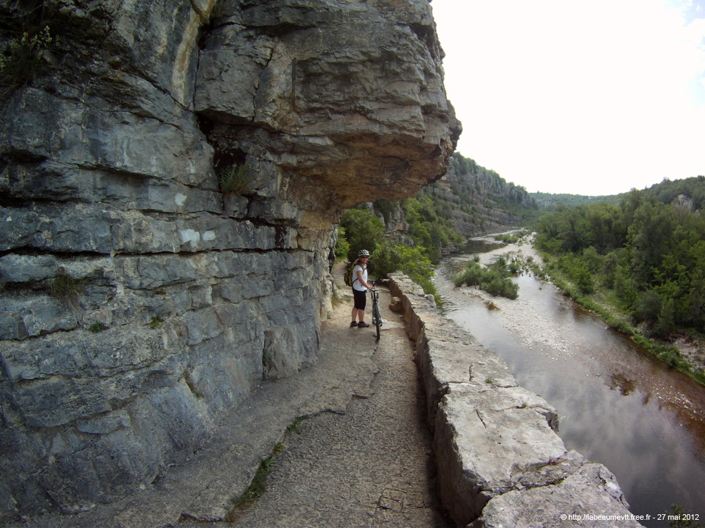 20120527_217