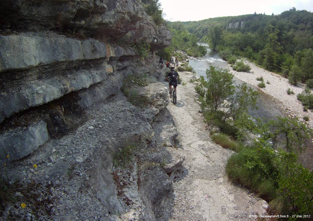 20120527_229