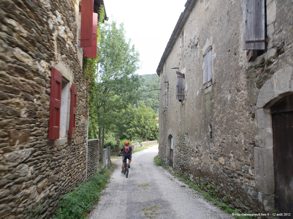 20120812_048