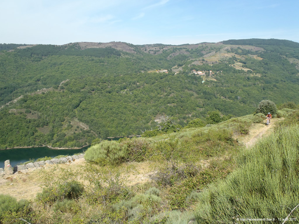 20120812_071
