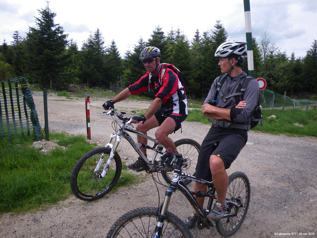 20100529_463