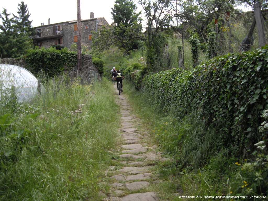 20120527v_075